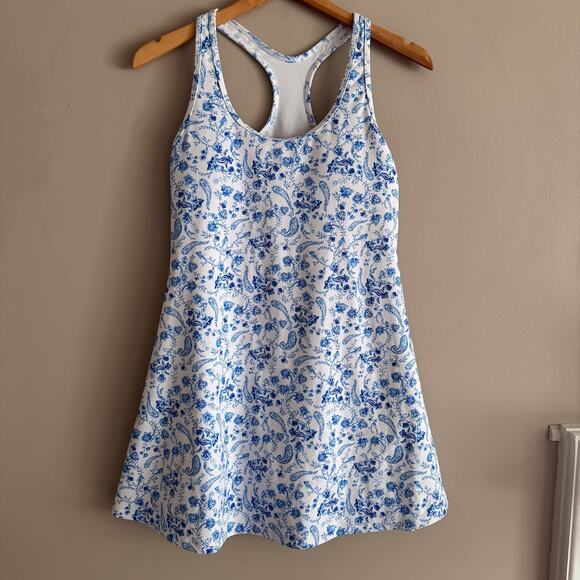 Molly J The Label Blue White Paisley Print Athletic Dress Built In Shorts Medium - Picture 1 of 5